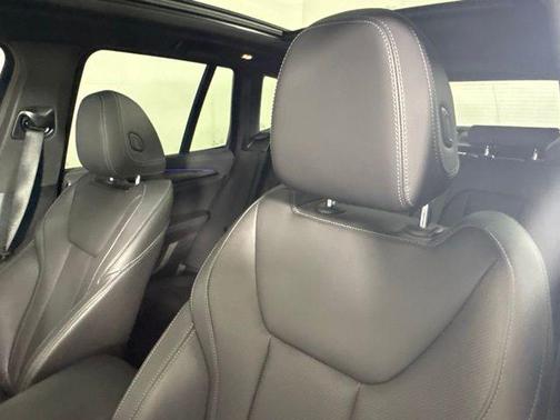 2023 BMW X3 M40i