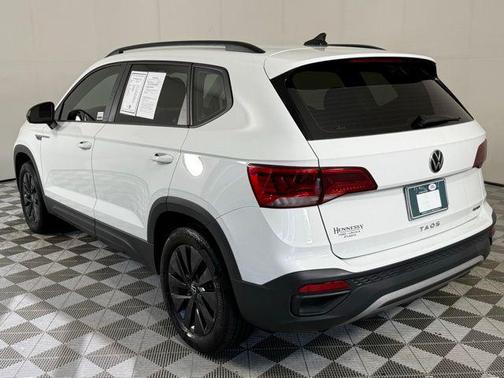 2022 Volkswagen Taos 1.5T S