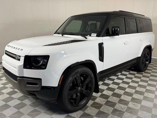 2025 Land Rover Defender X-Dynamic SE