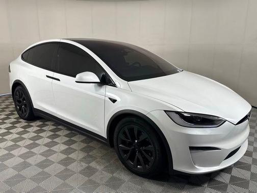 2024 Tesla Model X Base