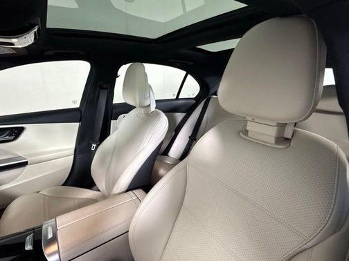 2023 Mercedes-Benz C-Class C 300