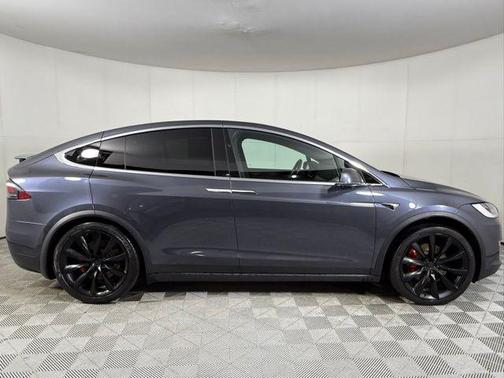 2019 Tesla Model X P100D