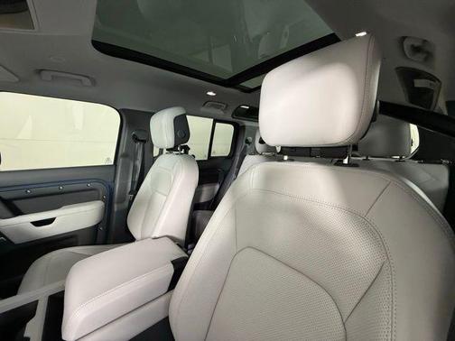 2026 Land Rover Defender S