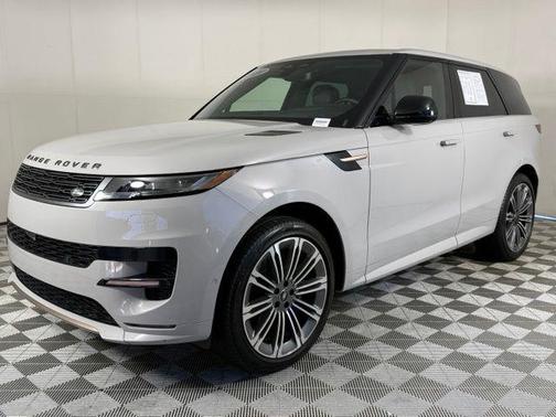 Borasco Gray Metallic 2024 Land Rover Range Rover Sport SE