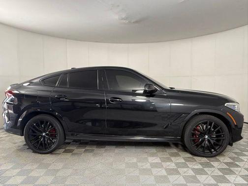 Black Sapphire Metallic 2023 BMW X6 xDrive40i