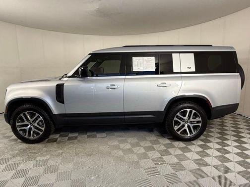 2024 Land Rover Defender S