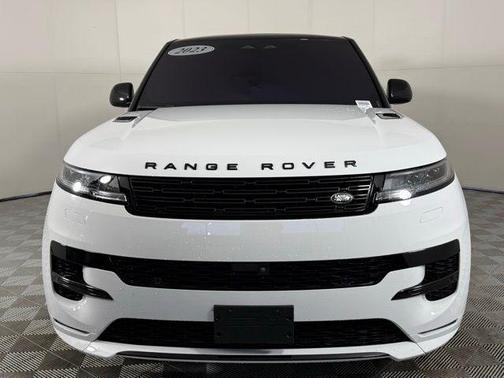 2023 Land Rover Range Rover Sport SE