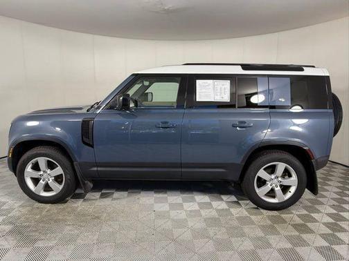 2022 Land Rover Defender S