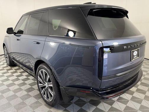 2025 Land Rover Range Rover Autobiography