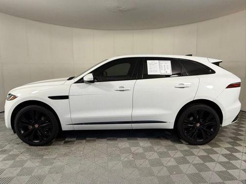 2023 Jaguar F-PACE P400 R-Dynamic S