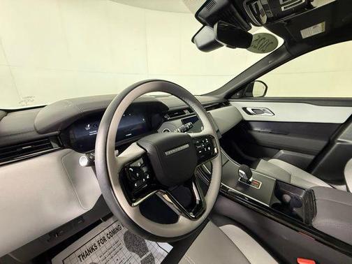 2026 Land Rover Range Rover Velar Dynamic SE