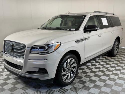 2023 Lincoln Navigator Reserve