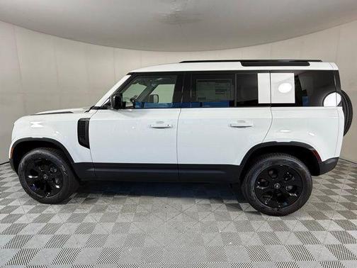 2025 Land Rover Defender S
