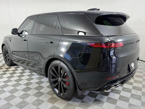 2023 Land Rover Range Rover Sport First Edition