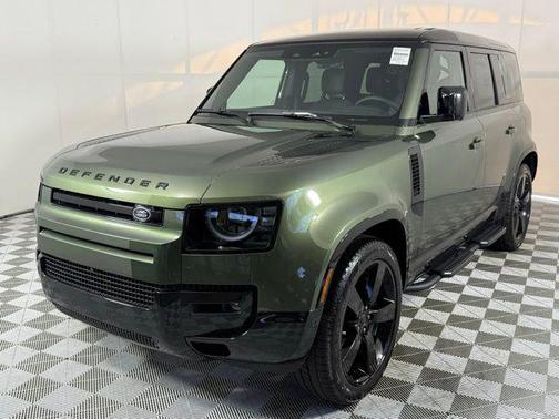 2026 Land Rover Defender 110 V8