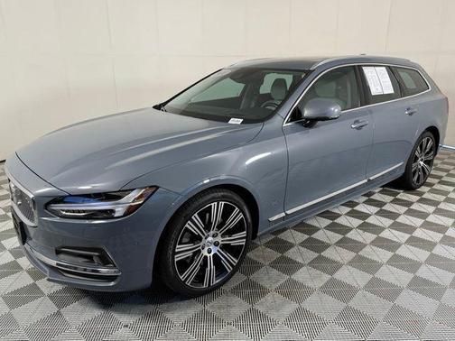 2021 Volvo V90 T6 Inscription