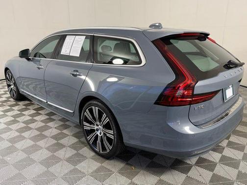 2021 Volvo V90 T6 Inscription