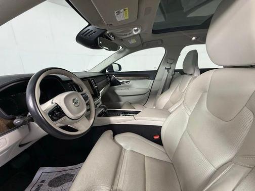 2021 Volvo V90 T6 Inscription
