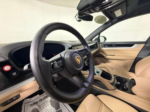 2024 Porsche Cayenne Cayenne