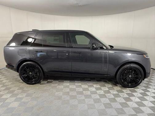 2025 Land Rover Range Rover Autobiography