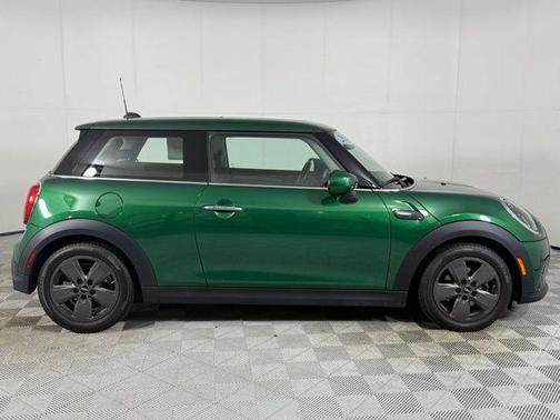 2024 MINI Hardtop Cooper