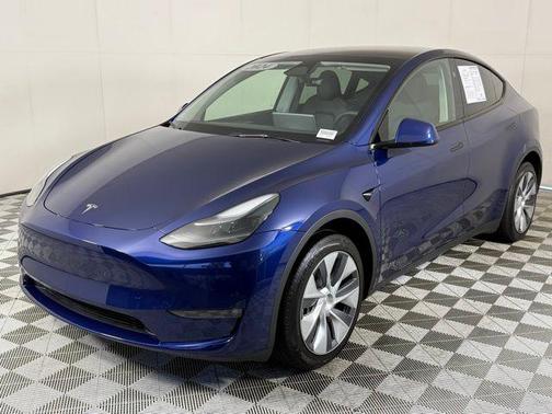 2024 Tesla Model Y Long Range