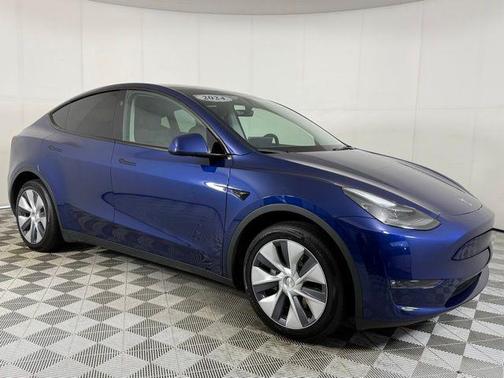 2024 Tesla Model Y Long Range