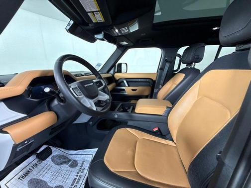 2023 Land Rover Defender X-Dynamic SE