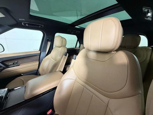2023 Land Rover Range Rover Sport SE