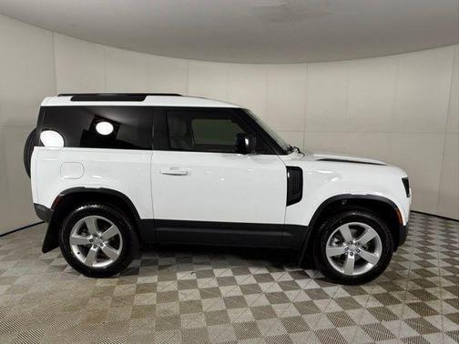 2025 Land Rover Defender S