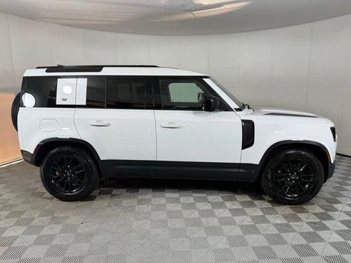 2024 Land Rover Defender S