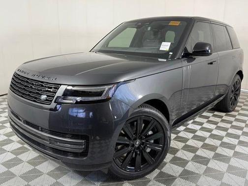2025 Land Rover Range Rover SE