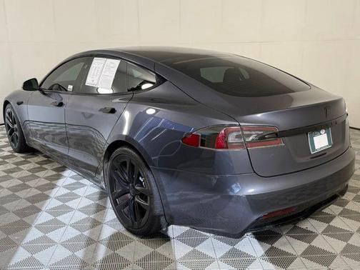 2022 Tesla Model S Long Range