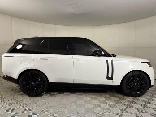 2024 Land Rover Range Rover Autobiography