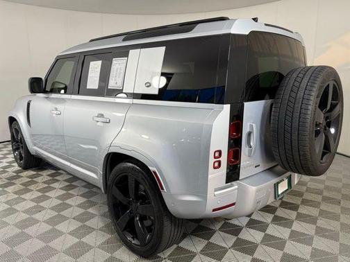2022 Land Rover Defender XS Edition