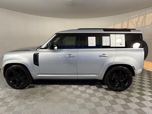 2022 Land Rover Defender XS Edition