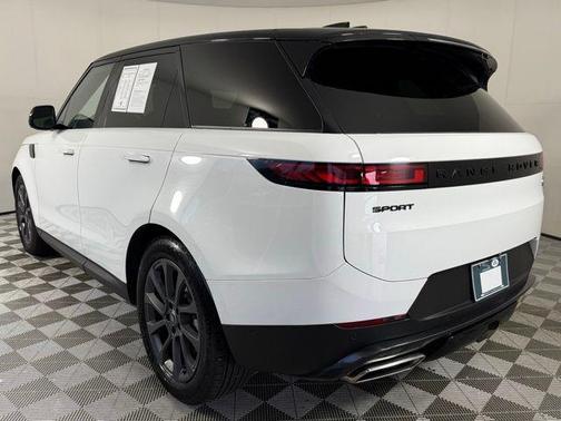2023 Land Rover Range Rover Sport SE
