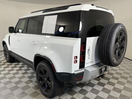 2025 Land Rover Defender S
