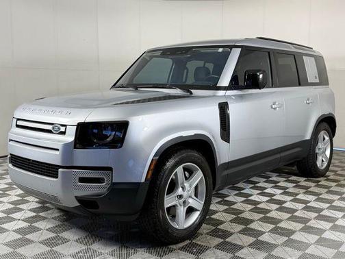 2020 Land Rover Defender SE