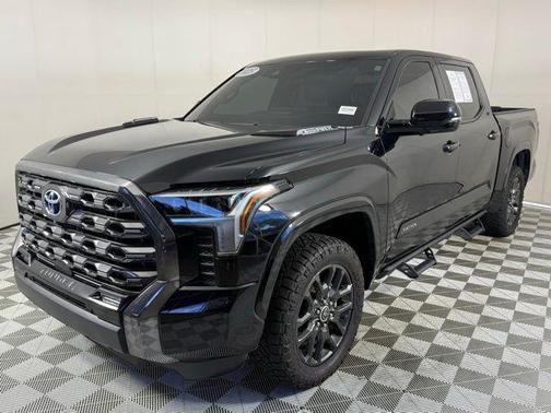2023 Toyota Tundra Hybrid Platinum