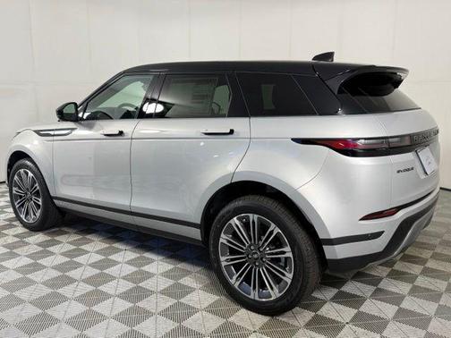 Seoul Pearl Silver Metallic 2026 Land Rover Range Rover Evoque S