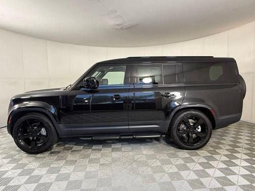 Santorini Black Metallic 2026 Land Rover Defender S