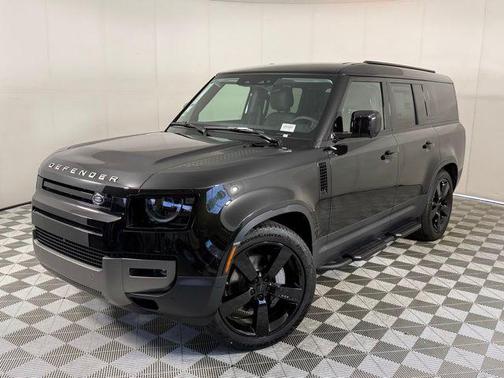 Santorini Black Metallic 2026 Land Rover Defender S