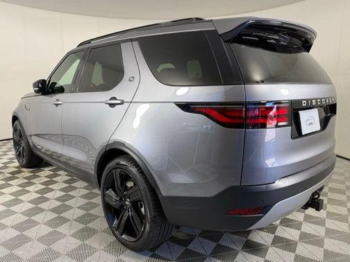2025 Land Rover Discovery S