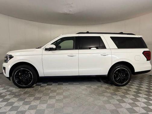 White Metallic 2024 Ford Expedition Limited