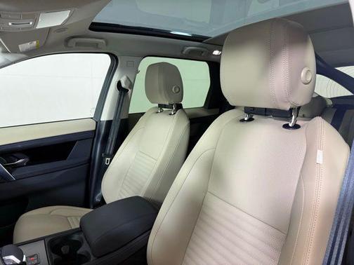 2025 Land Rover Discovery Sport S