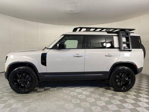 Borasco Gray Metallic 2026 Land Rover Defender S