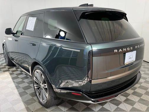 2024 Land Rover Range Rover SE