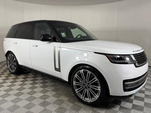 2025 Land Rover Range Rover SE