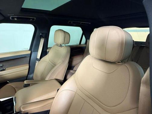 2024 Land Rover Range Rover Sport SE